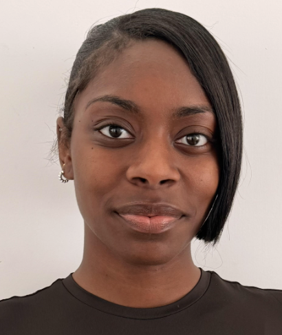 Headshot of De'ja Taylor