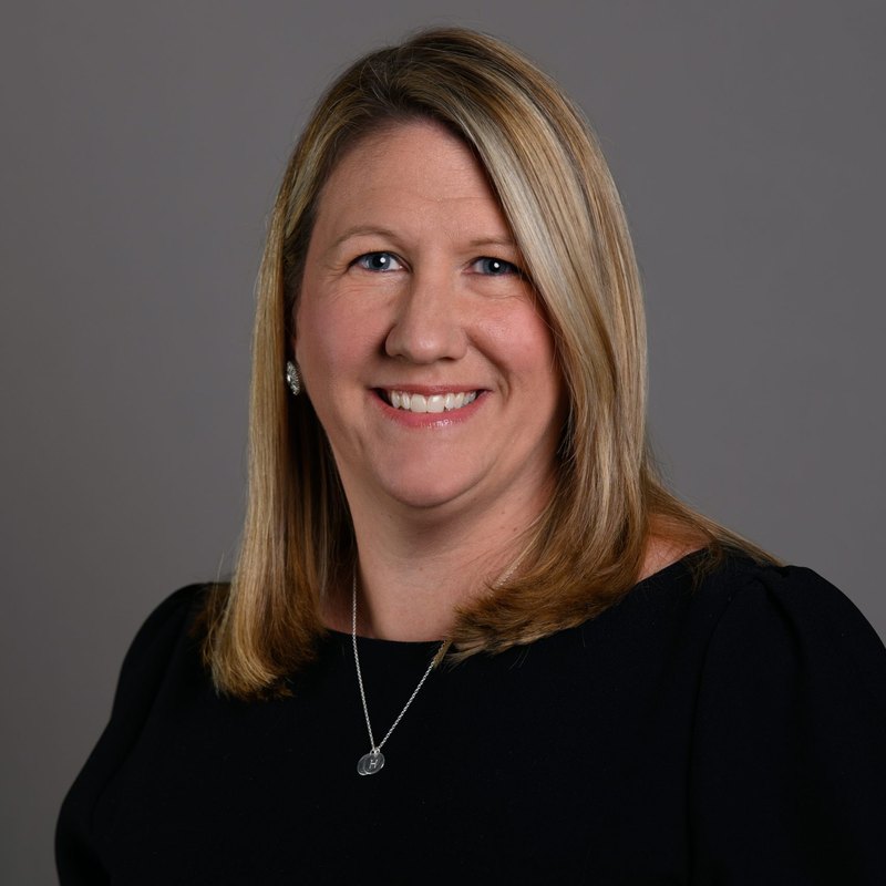 Headshot of Lauren Camilli
